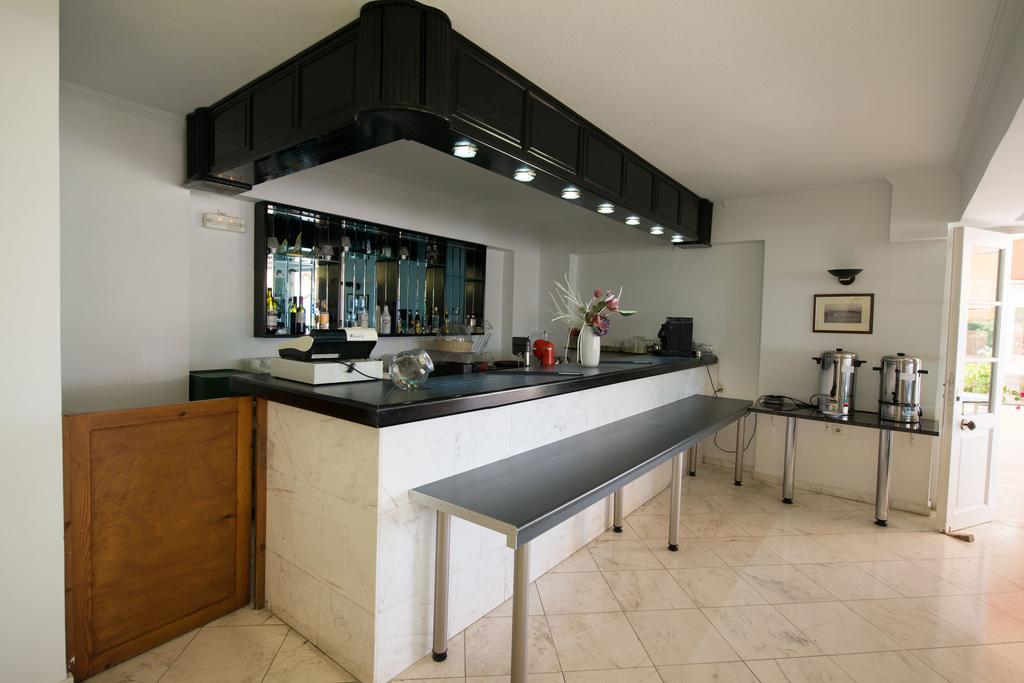 Hotel Niras นีดรี ภายนอก รูปภาพ